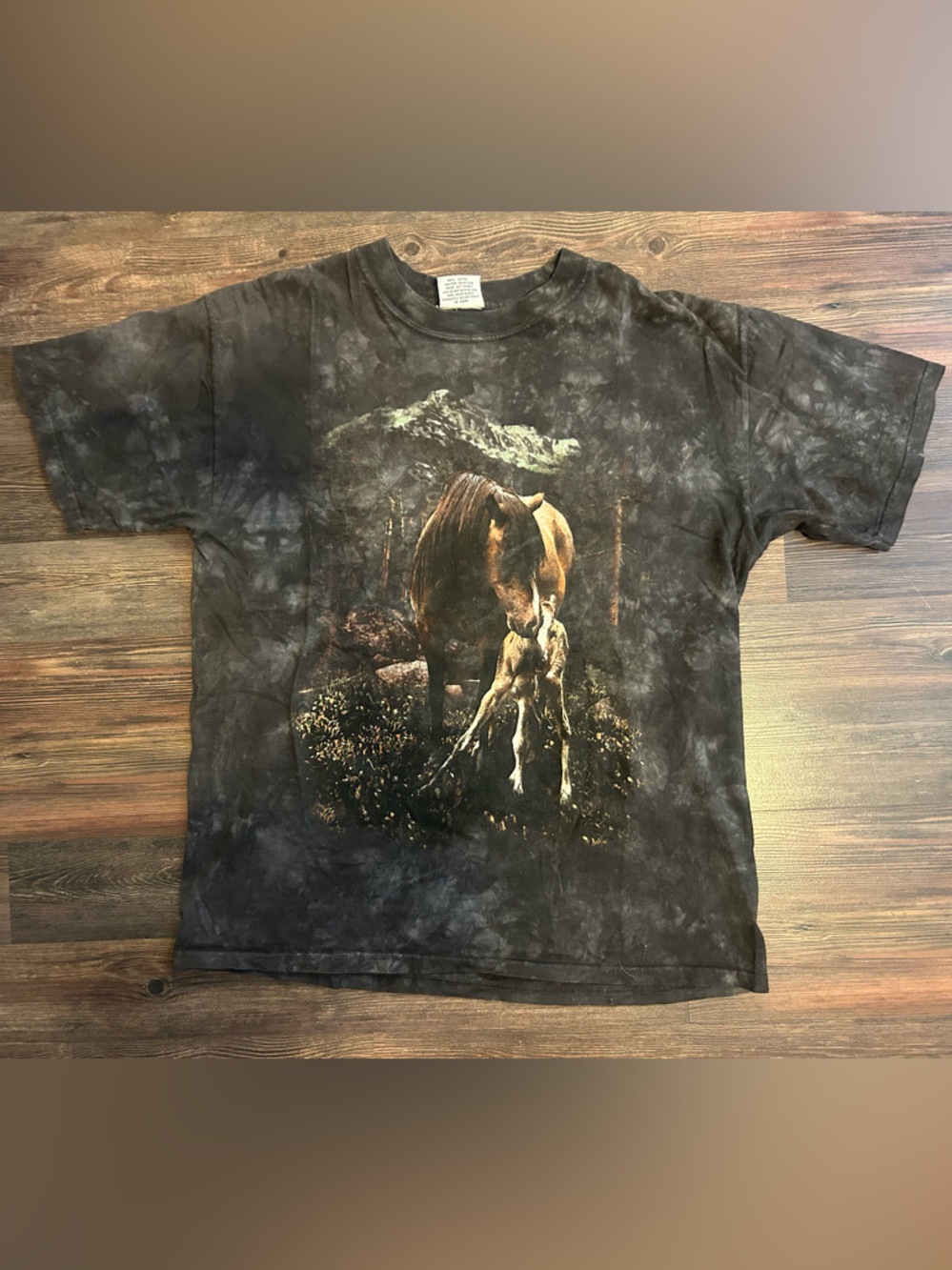 Vintage 90’s/Y2K Tie-Dye Horse T-Shirt
